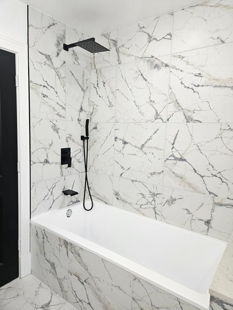 Tiny photo for 5402 N Mobile Avenue, Chicago, IL 60630 (MLS # 12597979)