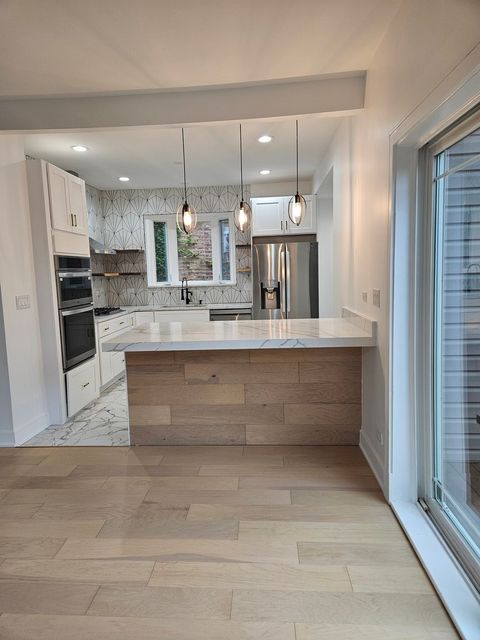 Tiny photo for 5402 N Mobile Avenue, Chicago, IL 60630 (MLS # 12597979)