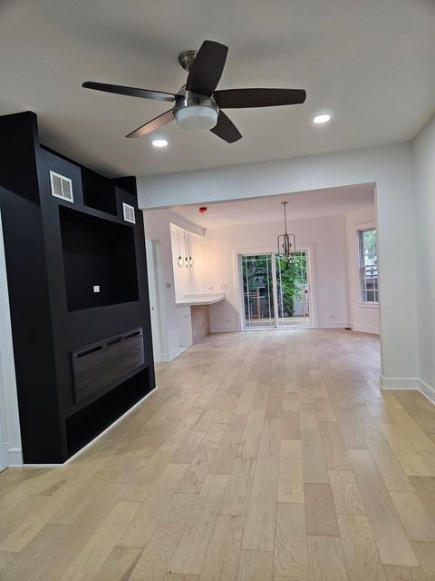 Tiny photo for 5402 N Mobile Avenue, Chicago, IL 60630 (MLS # 12597979)