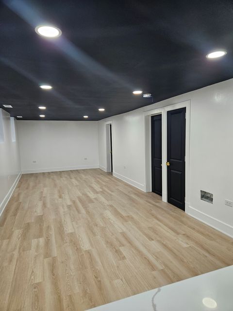 Tiny photo for 5402 N Mobile Avenue, Chicago, IL 60630 (MLS # 12597979)