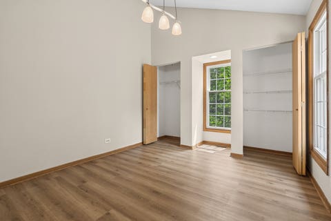 Tiny photo for 602 Country Lane, Des Plaines, IL 60016 (MLS # 12710182)