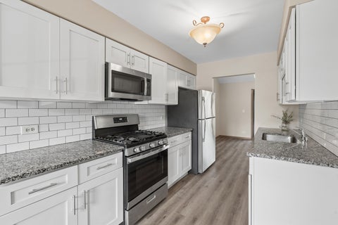 Tiny photo for 602 Country Lane, Des Plaines, IL 60016 (MLS # 12710182)