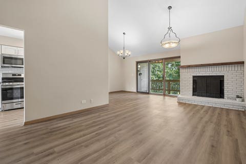 Tiny photo for 602 Country Lane, Des Plaines, IL 60016 (MLS # 12710182)