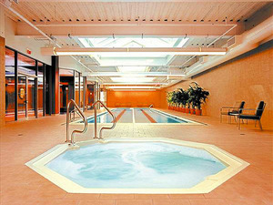 222 N Columbus Drive 3207