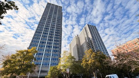 4250 N Marine Drive 200 Chicago IL 60613