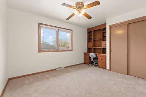 Tiny photo for 9021 S Francisco Avenue, Evergreen Park, IL 60805 (MLS # 12626205)
