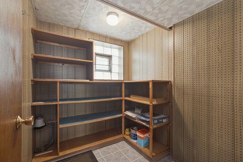 Tiny photo for 9021 S Francisco Avenue, Evergreen Park, IL 60805 (MLS # 12626205)