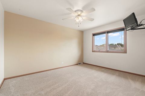 Tiny photo for 9021 S Francisco Avenue, Evergreen Park, IL 60805 (MLS # 12626205)