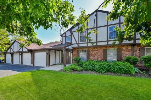 42 Plymouth Court 202B Naperville IL 60565