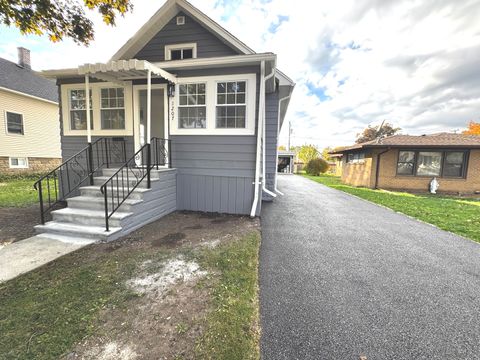 Photo of 1207 Oakland Avenue, Joliet, IL 60435 (MLS # 12508709)