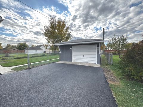 Tiny photo for 1207 Oakland Avenue, Joliet, IL 60435 (MLS # 12508709)