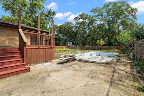Tiny photo for 1400 Eunice Avenue, Joliet, IL 60433 (MLS # 12459958)