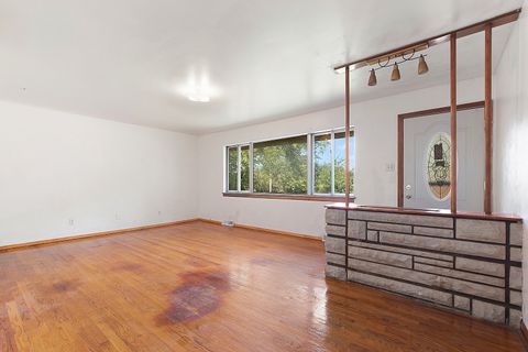 Tiny photo for 1400 Eunice Avenue, Joliet, IL 60433 (MLS # 12459958)