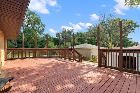 Tiny photo for 1400 Eunice Avenue, Joliet, IL 60433 (MLS # 12459958)