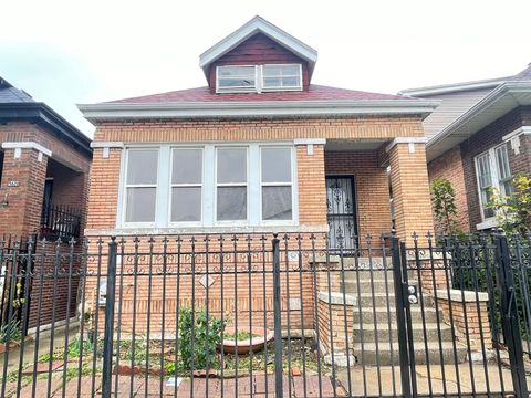 Photo of 5626 S Maplewood Avenue, Chicago, IL 60629 (MLS # 12501702)