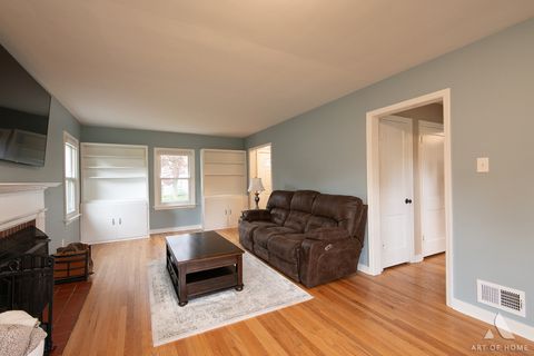 Tiny photo for Downers Grove, IL 60515 (MLS # 12615400)