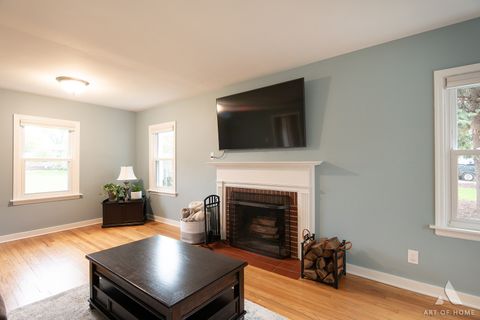Tiny photo for Downers Grove, IL 60515 (MLS # 12615400)