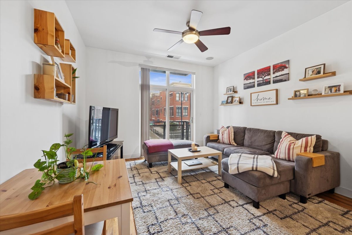 1515 S HALSTED Street 204