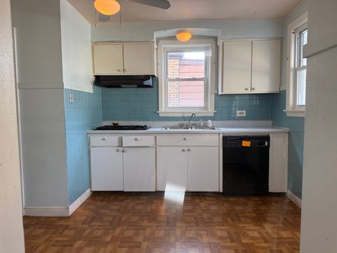 Tiny photo for 9134 S paxton Avenue, Chicago, IL 60617 (MLS # 12538427)