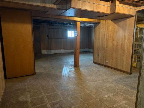 Tiny photo for 9134 S paxton Avenue, Chicago, IL 60617 (MLS # 12538427)