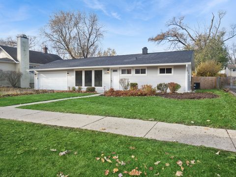 Tiny photo for 1030 Chestnut Street, Deerfield, IL 60015 (MLS # 12596015)