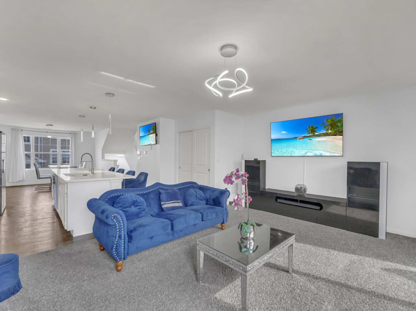 2151 Sassafras Way B