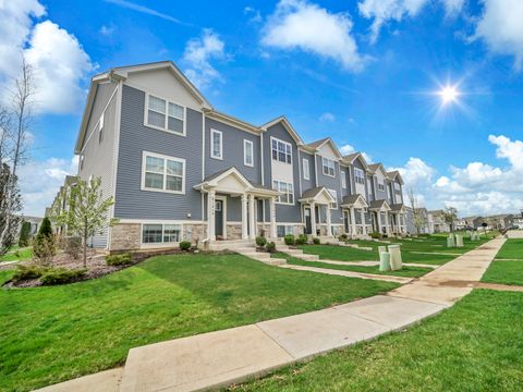 Photo of 2151 Sassafras Way #B, Wonder Lake, IL 60097 (MLS # 12628162)