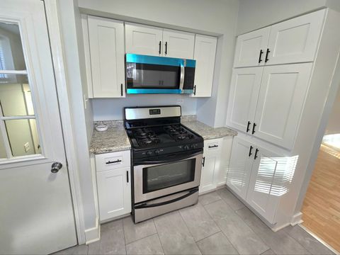 Tiny photo for 324 Rosewood Avenue, Aurora, IL 60505 (MLS # 12516612)