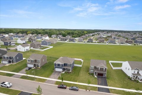 Tiny photo for 2730 Berrywood Lane, Yorkville, IL 60560 (MLS # 12654013)