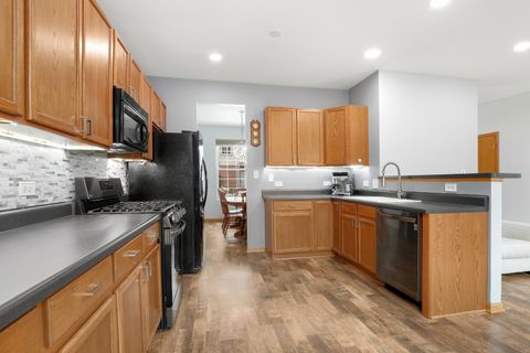 Tiny photo for 6577 Pine Lake Drive, Tinley Park, IL 60477 (MLS # 12597440)