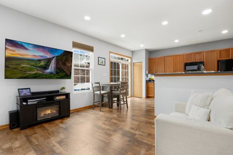 Tiny photo for 6577 Pine Lake Drive, Tinley Park, IL 60477 (MLS # 12597440)