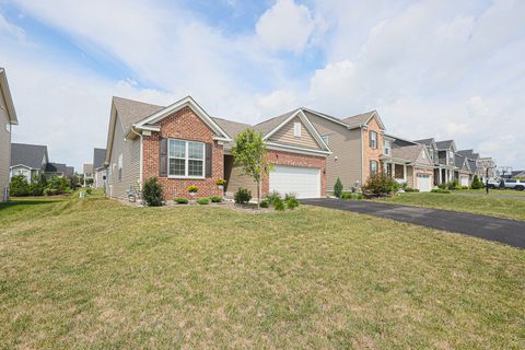 Photo of 580 N Highlander Way, Addison, IL 60101 (MLS # 12424926)
