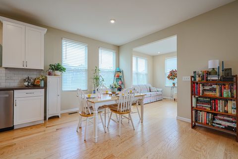 Tiny photo for 580 N Highlander Way, Addison, IL 60101 (MLS # 12424926)