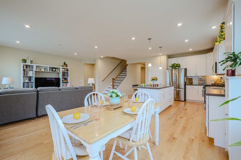 Tiny photo for 580 N Highlander Way, Addison, IL 60101 (MLS # 12424926)