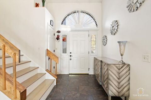 Tiny photo for 28 Ascot Circle, Schaumburg, IL 60194 (MLS # 12468418)