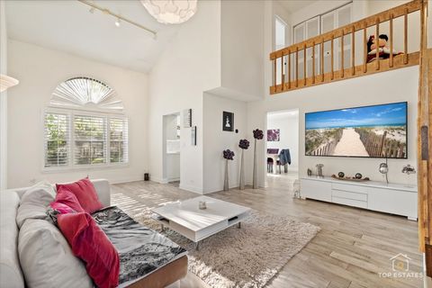 Tiny photo for 28 Ascot Circle, Schaumburg, IL 60194 (MLS # 12468418)