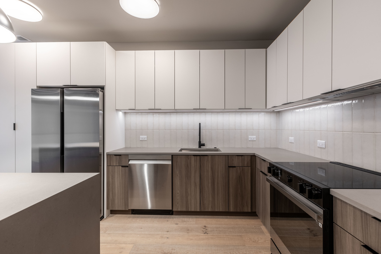 1706 Sherman Avenue 301