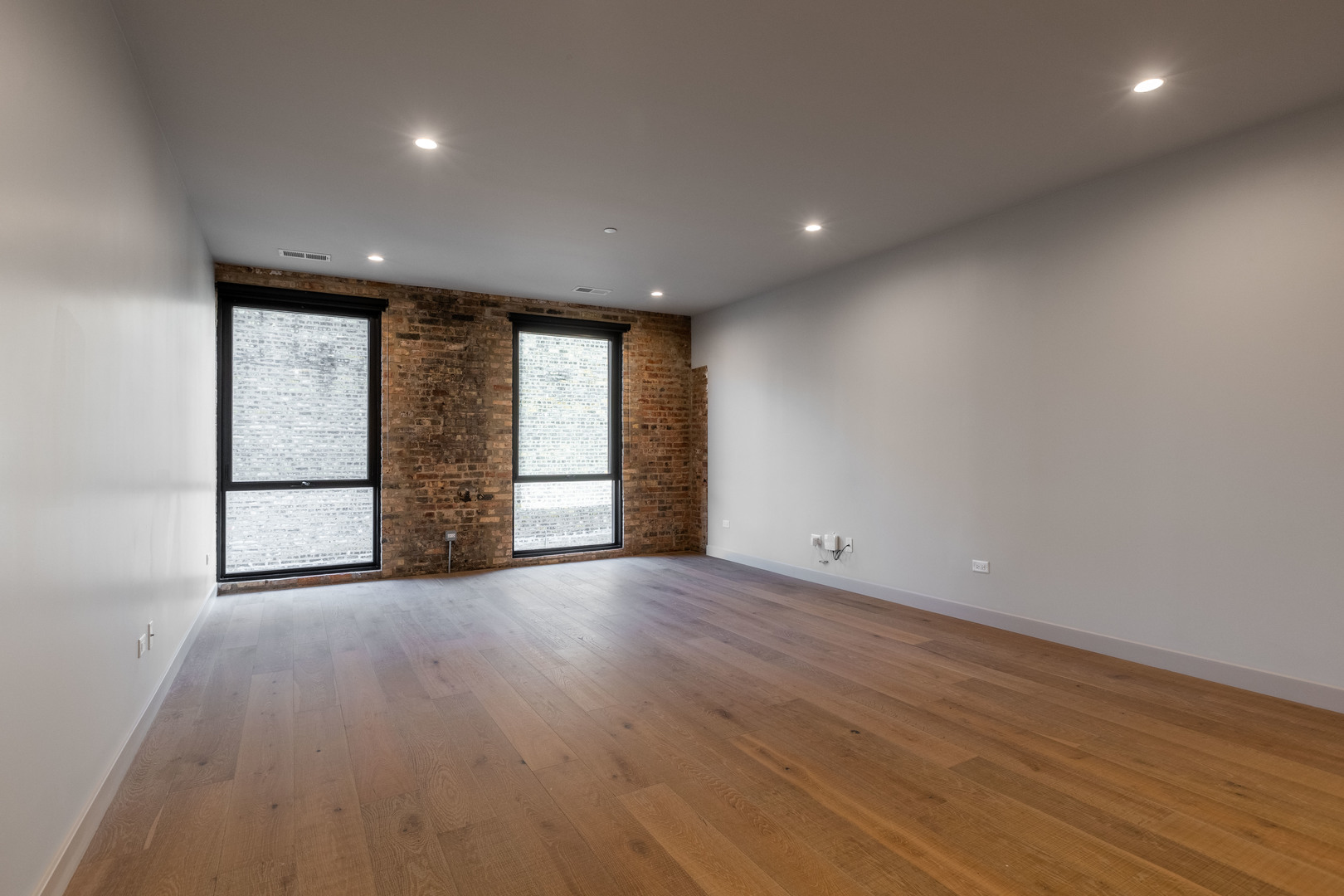 1706 Sherman Avenue 301