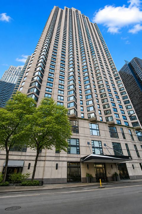 Photo of 401 E ONTARIO Street #1710, Chicago, IL 60611 (MLS # 12661084)