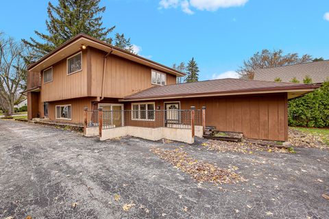 A home in Oak Forest