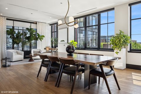 Tiny photo for 1109 W WASHINGTON Boulevard #6D, Chicago, IL 60607 (MLS # 12598930)