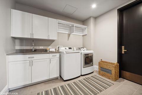 Tiny photo for 1109 W WASHINGTON Boulevard #6D, Chicago, IL 60607 (MLS # 12598930)