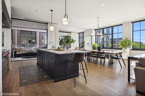 Tiny photo for 1109 W WASHINGTON Boulevard #6D, Chicago, IL 60607 (MLS # 12598930)