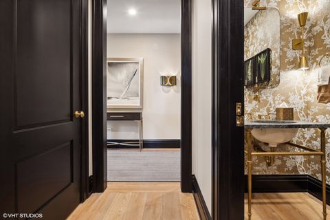 Tiny photo for 1109 W WASHINGTON Boulevard #6D, Chicago, IL 60607 (MLS # 12598930)