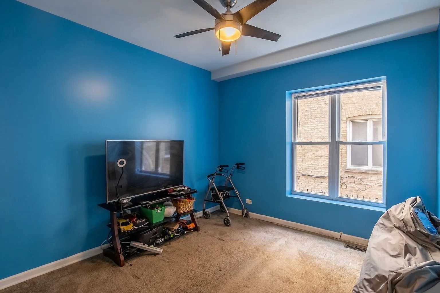 108-10 N Hamlin Avenue