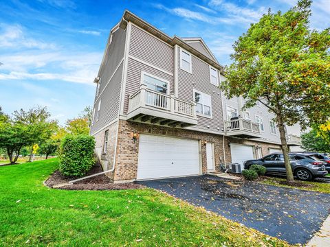 Tiny photo for 1090 Maubert Court, Carol Stream, IL 60188 (MLS # 12500615)