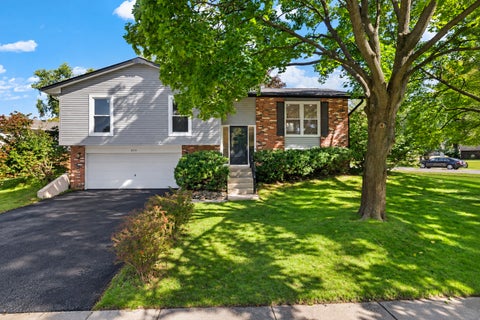 Tiny photo for 8119 Eastwood Lane, Woodridge, IL 60517 (MLS # 12780295)