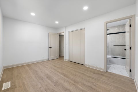 Tiny photo for 8119 Eastwood Lane, Woodridge, IL 60517 (MLS # 12780295)