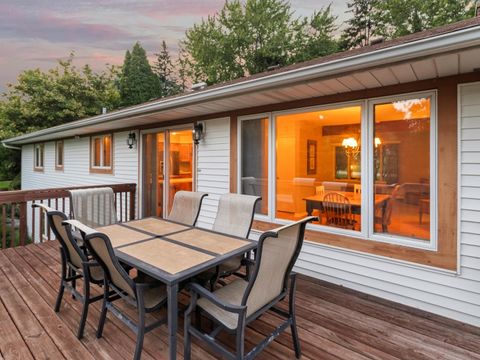 Tiny photo for 41W455 Brierwood Drive, St. Charles, IL 60175 (MLS # 12449872)