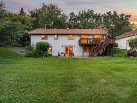 Tiny photo for 41W455 Brierwood Drive, St. Charles, IL 60175 (MLS # 12449872)